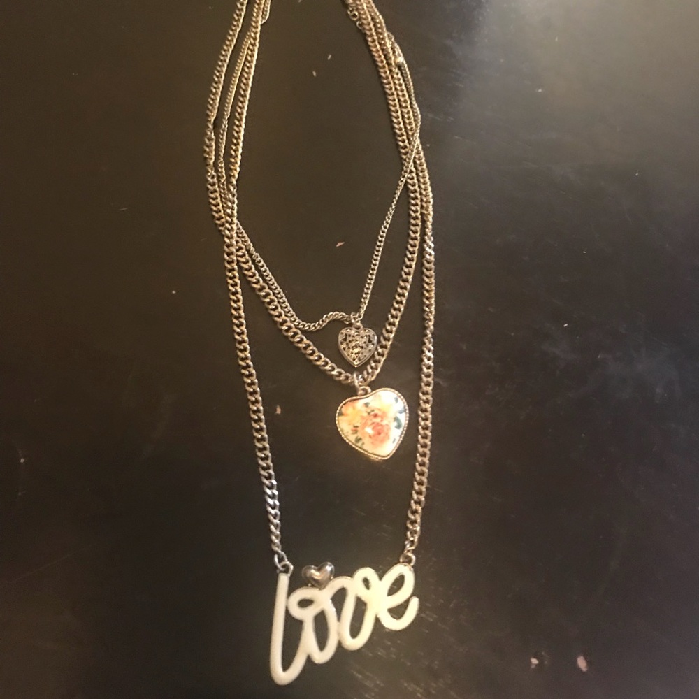 LOVE necklace ❤️